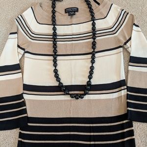 New York and Company fitted shirt